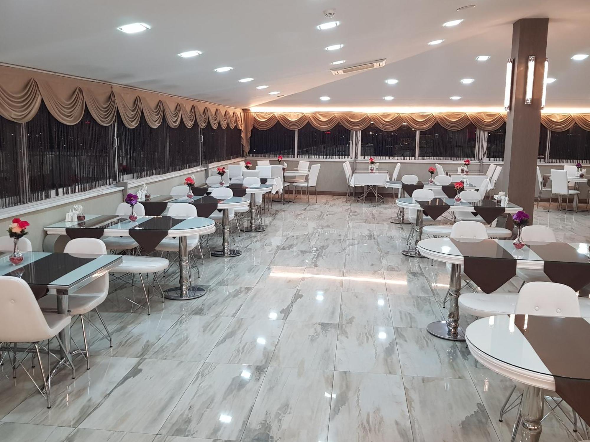 Hotel Ismira